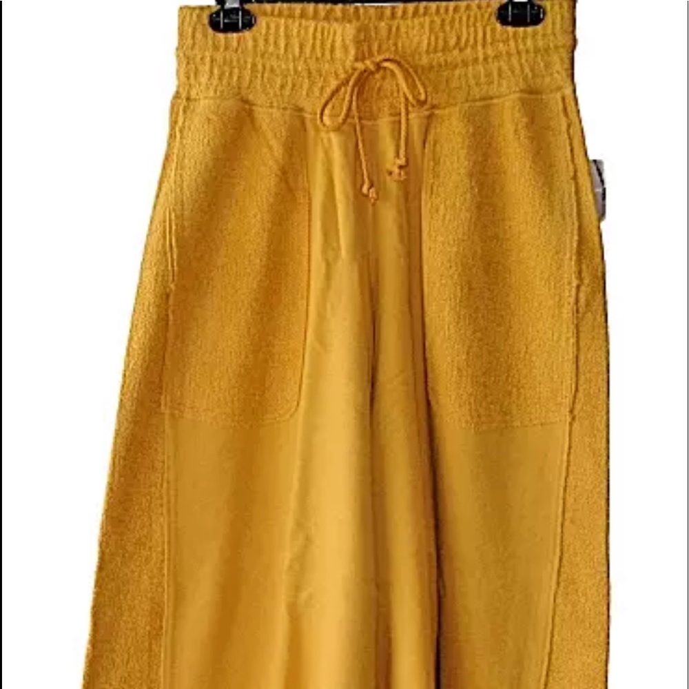 NWT $98 Free People Movement  Upbeat Wide Leg